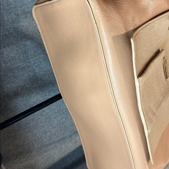 Tory Burch Brody Tote Bag - Picture 9 of 12